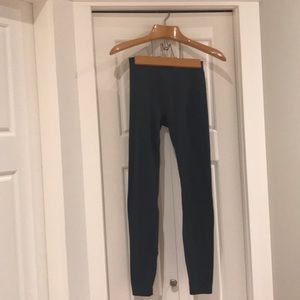 Melanite Lululemon leggings